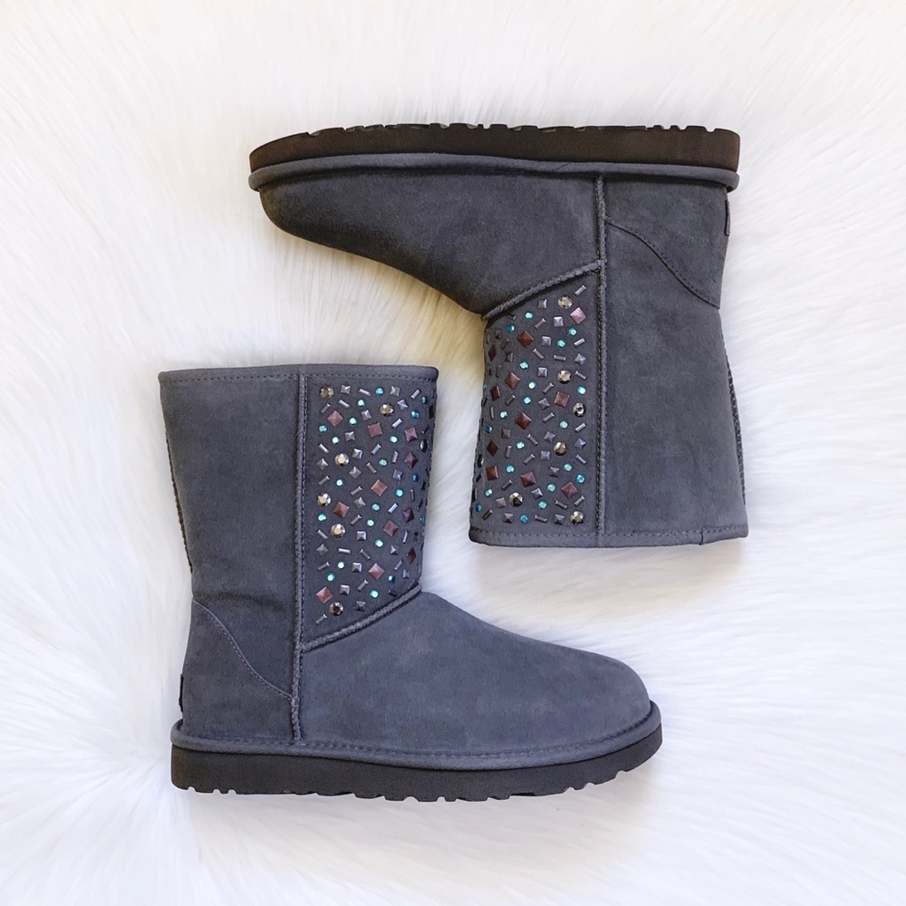 UGG Classic Short Stud II Charcoal Boots - Picture 4 of 9